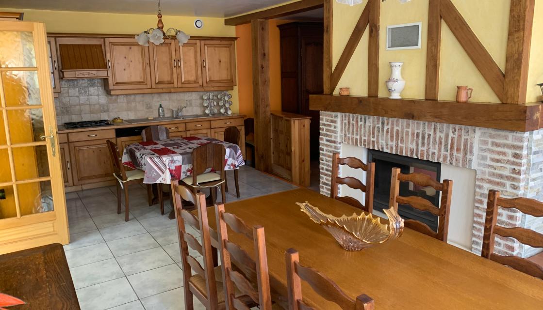 Salle à manger et Cuisine